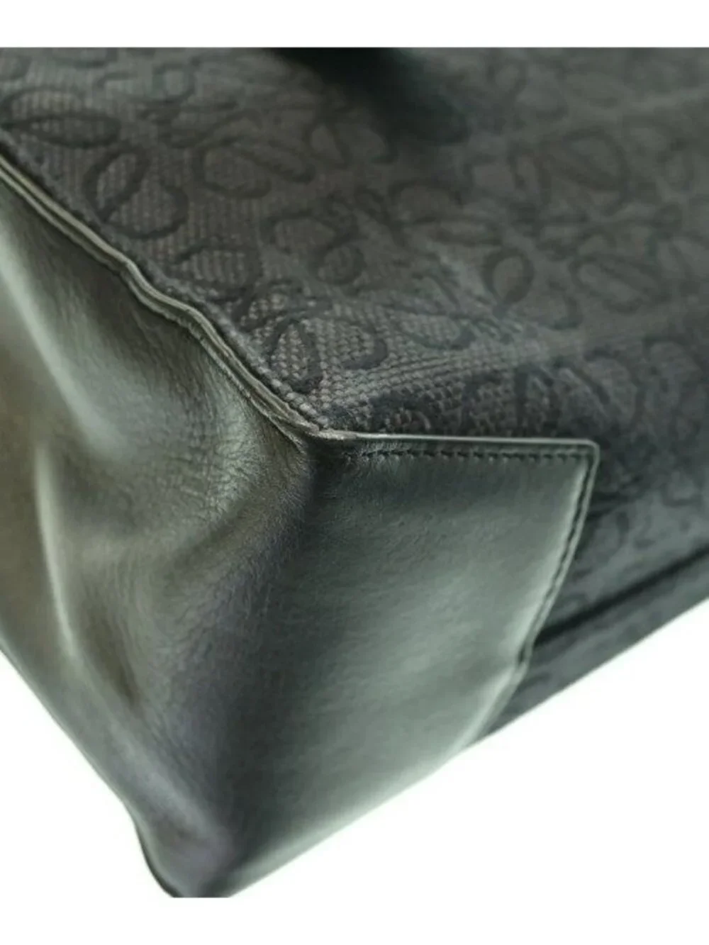 Loewe brand item